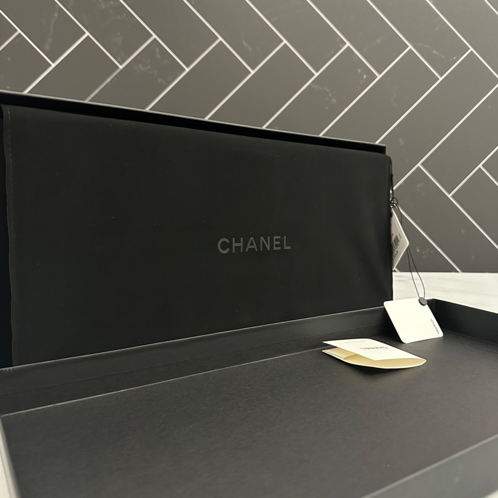 CHANEL FANCY BELT - Picture 3 of 5